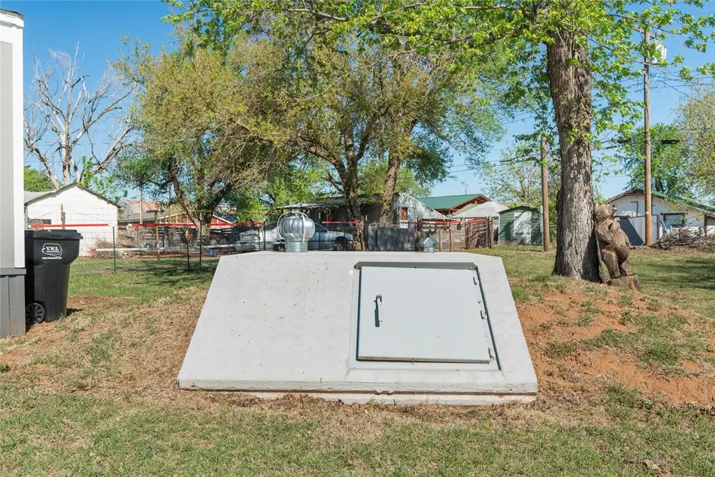 Photo 7 — 716 W 2nd Street, Watonga, OK 73772