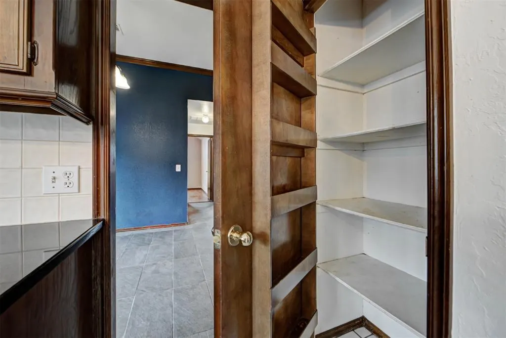 Photo 17 — 3909 Brunswick Lane, Norman, OK 73072