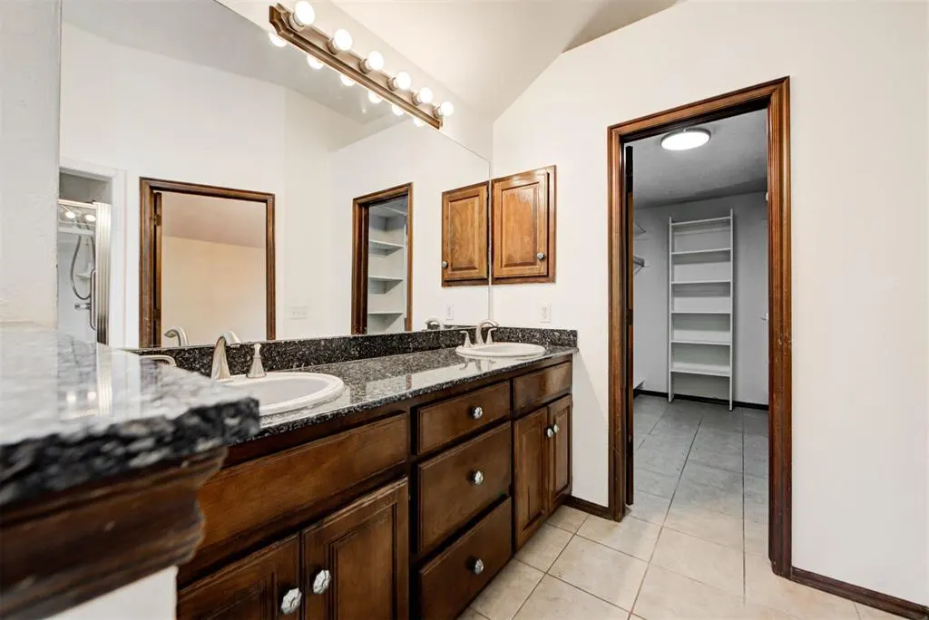 Photo 32 — 3909 Brunswick Lane, Norman, OK 73072
