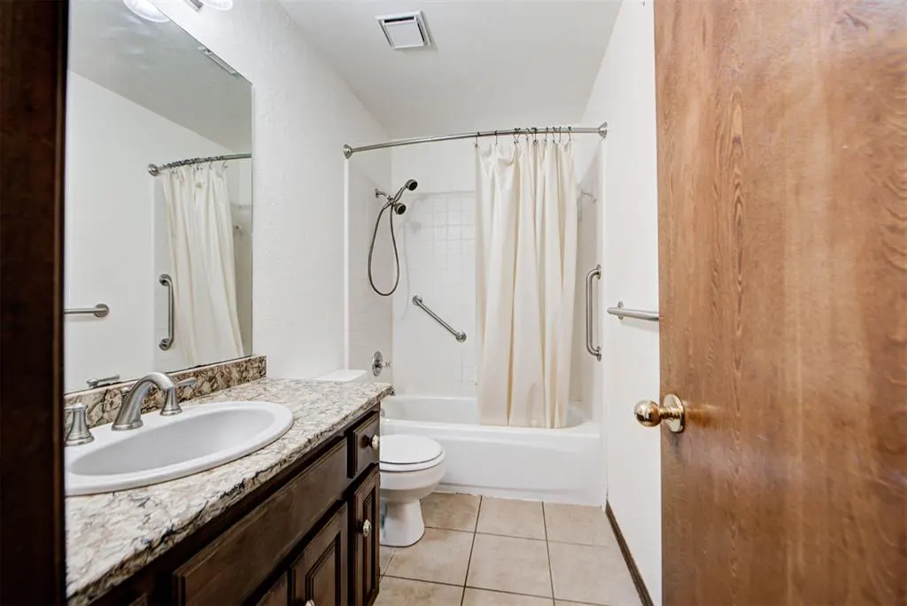 Photo 36 — 3909 Brunswick Lane, Norman, OK 73072