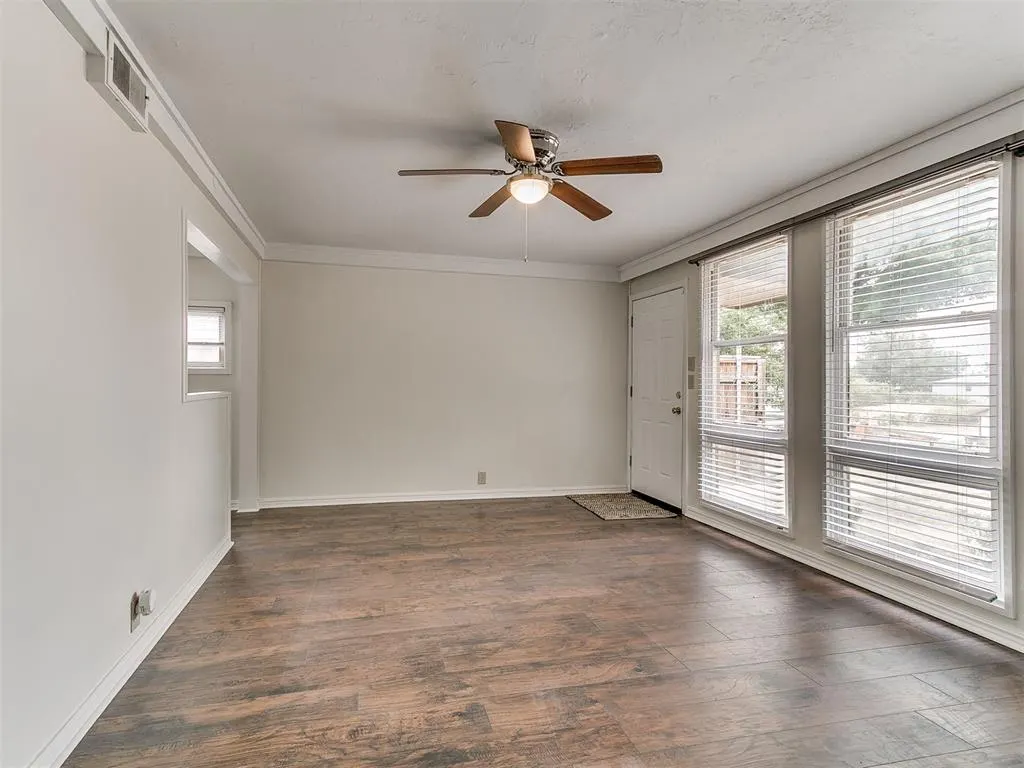 Photo 7 — 3009 Pioneer Street, Oklahoma City, OK 73107
