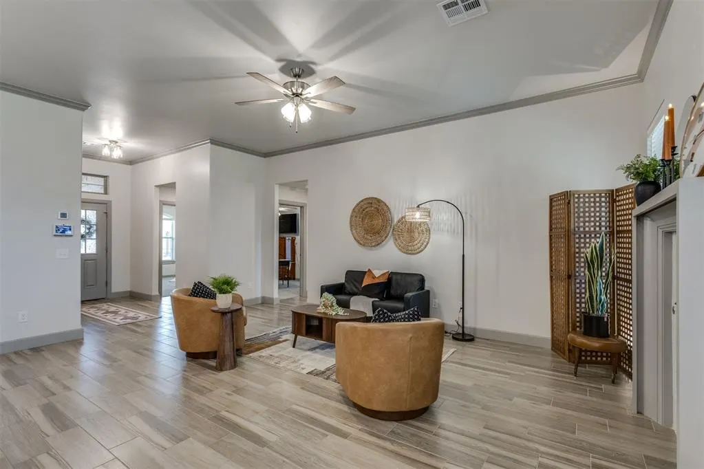 Photo 10 — 9208 SW 41st Street, Oklahoma City, OK 73179