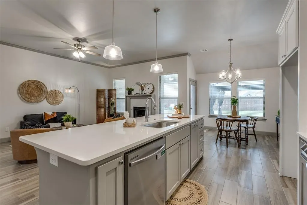 Photo 16 — 9208 SW 41st Street, Oklahoma City, OK 73179