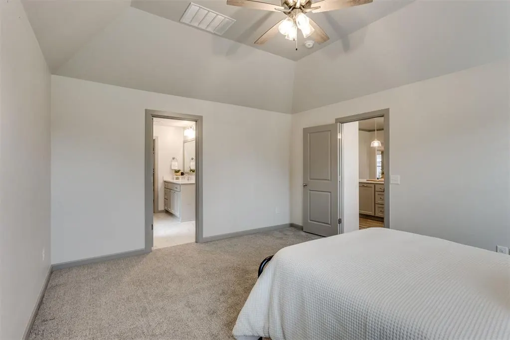 Photo 25 — 9208 SW 41st Street, Oklahoma City, OK 73179
