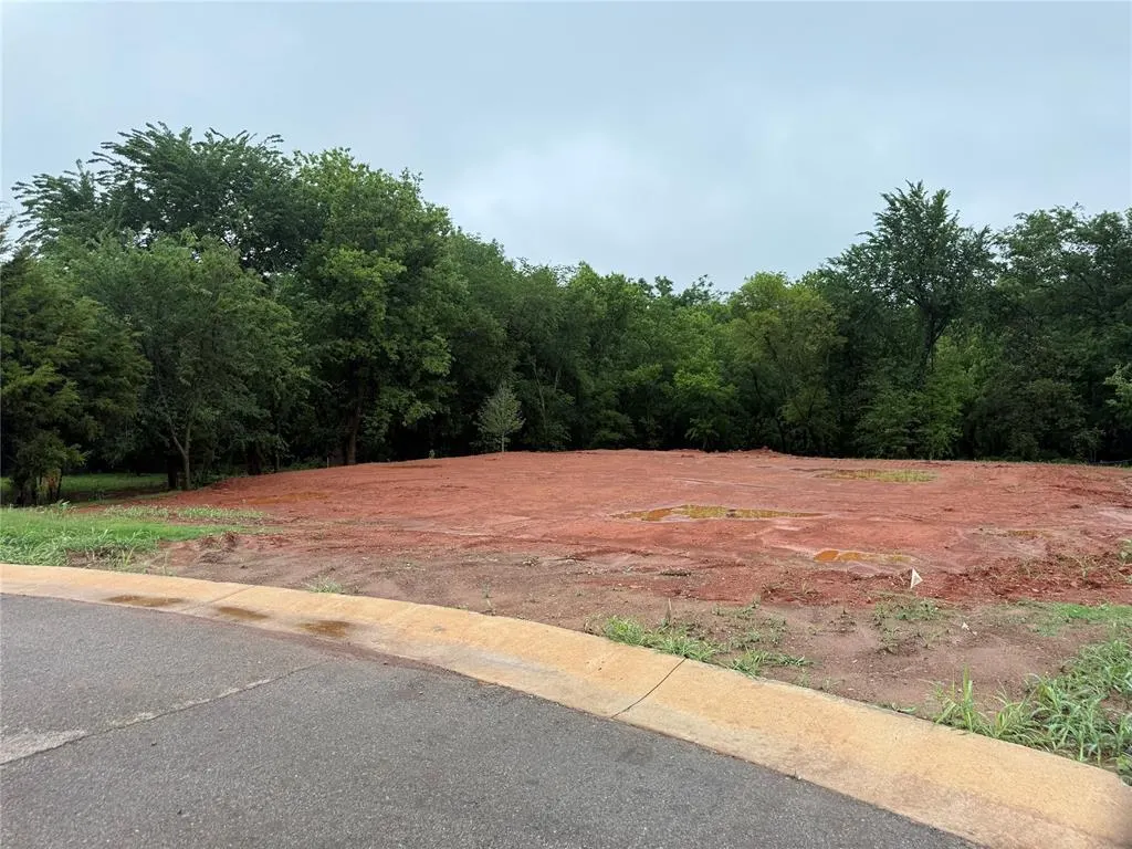 Photo 12 — 14285 Fox Lair Lane, Edmond, OK 73025