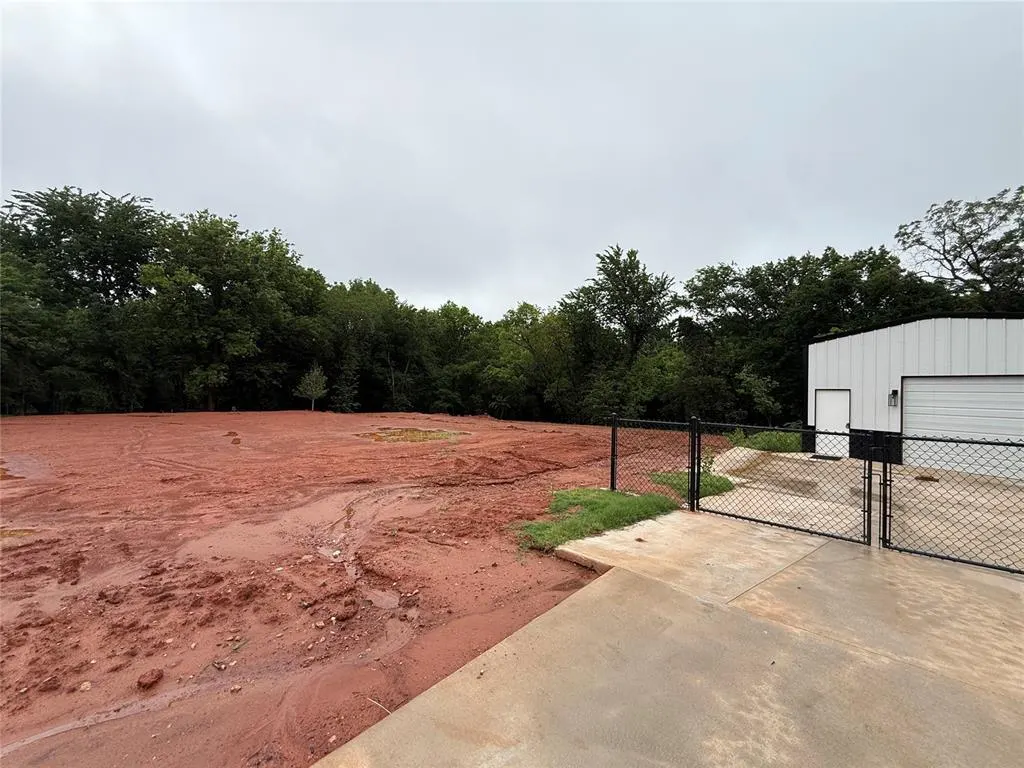 Photo 16 — 14285 Fox Lair Lane, Edmond, OK 73025