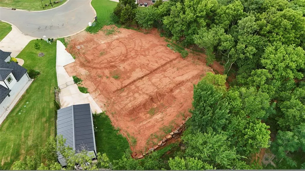 Photo 19 — 14285 Fox Lair Lane, Edmond, OK 73025