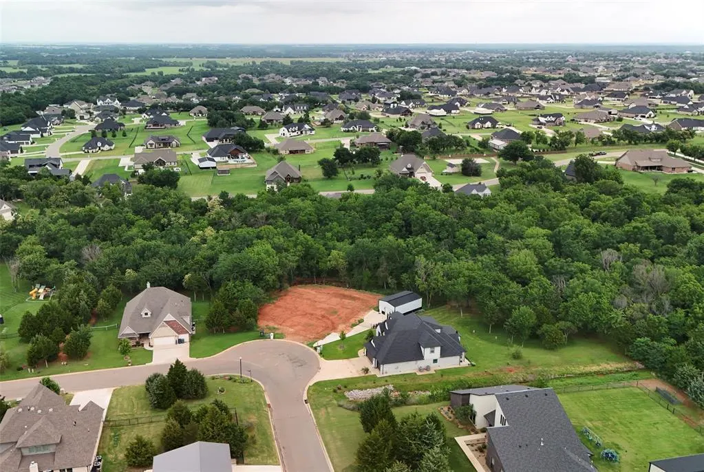 Photo 25 — 14285 Fox Lair Lane, Edmond, OK 73025