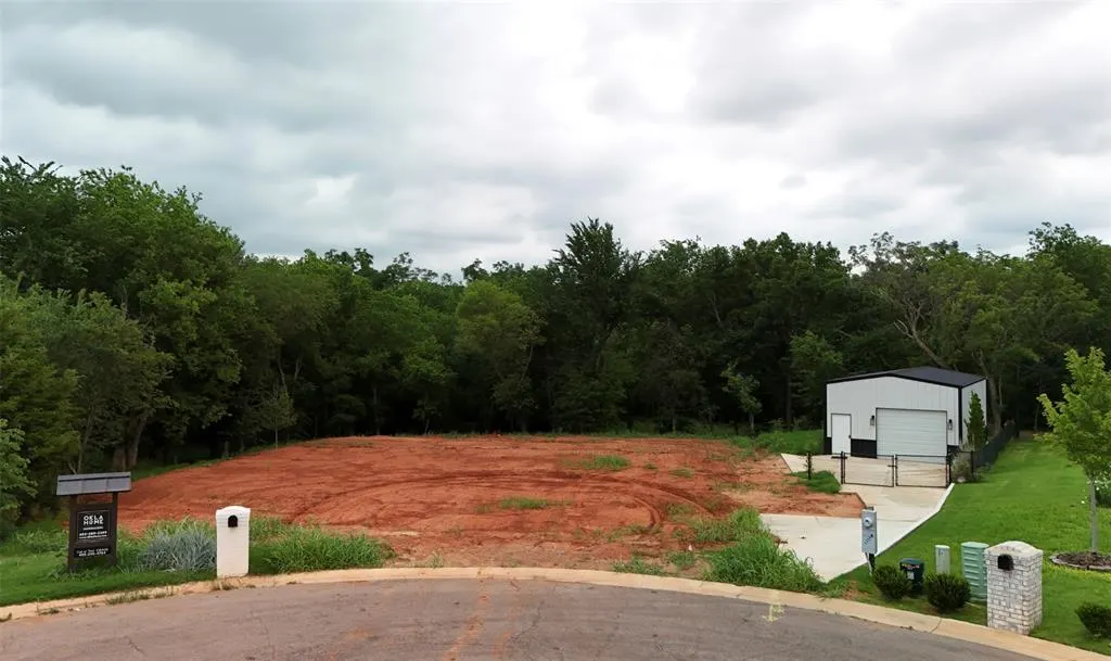 Photo 26 — 14285 Fox Lair Lane, Edmond, OK 73025