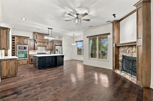 Photo 6 — 2800 SE 11th Street, Moore, OK 73160