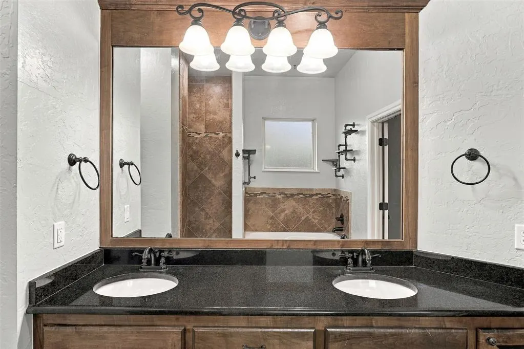 Photo 23 — 2800 SE 11th Street, Moore, OK 73160