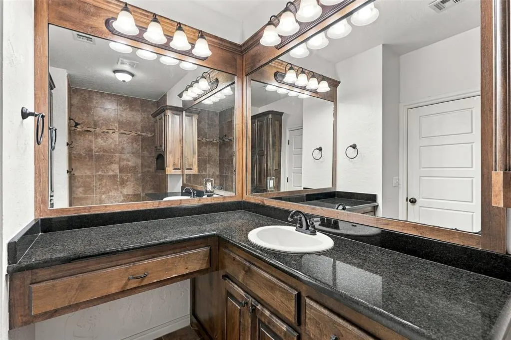 Photo 28 — 2800 SE 11th Street, Moore, OK 73160