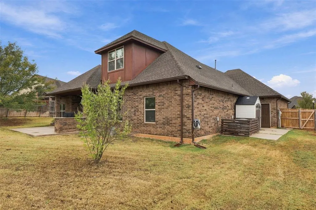 Photo 35 — 2800 SE 11th Street, Moore, OK 73160