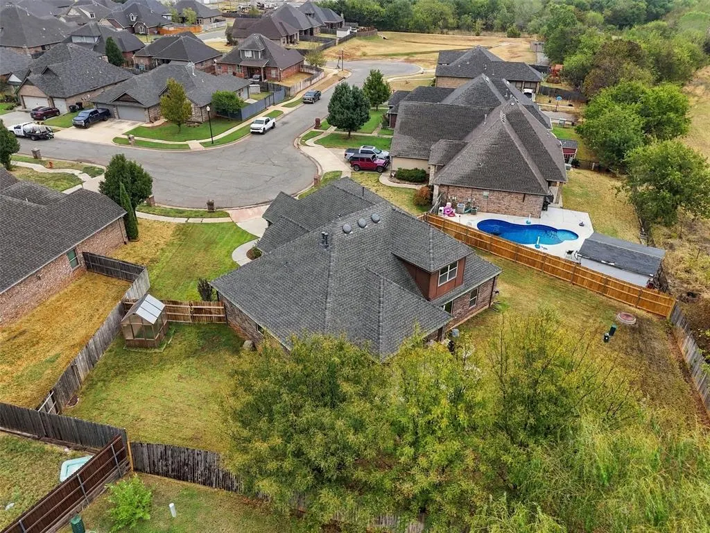 Photo 41 — 2800 SE 11th Street, Moore, OK 73160