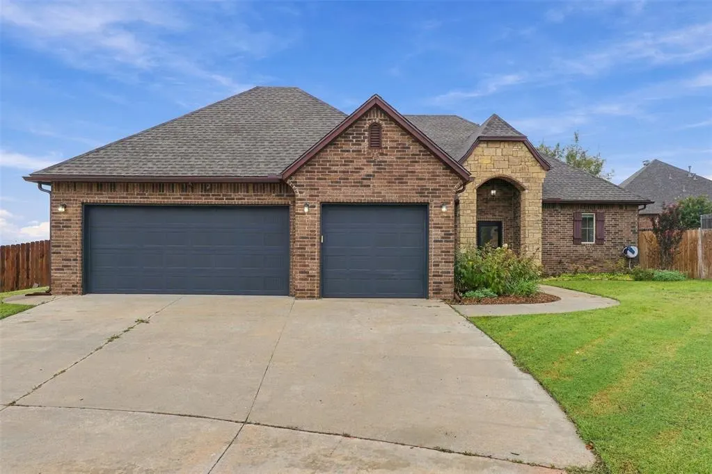 Photo 43 — 2800 SE 11th Street, Moore, OK 73160