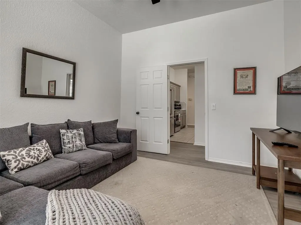 Photo 15 — 3833 Ives Way, Norman, OK 73072