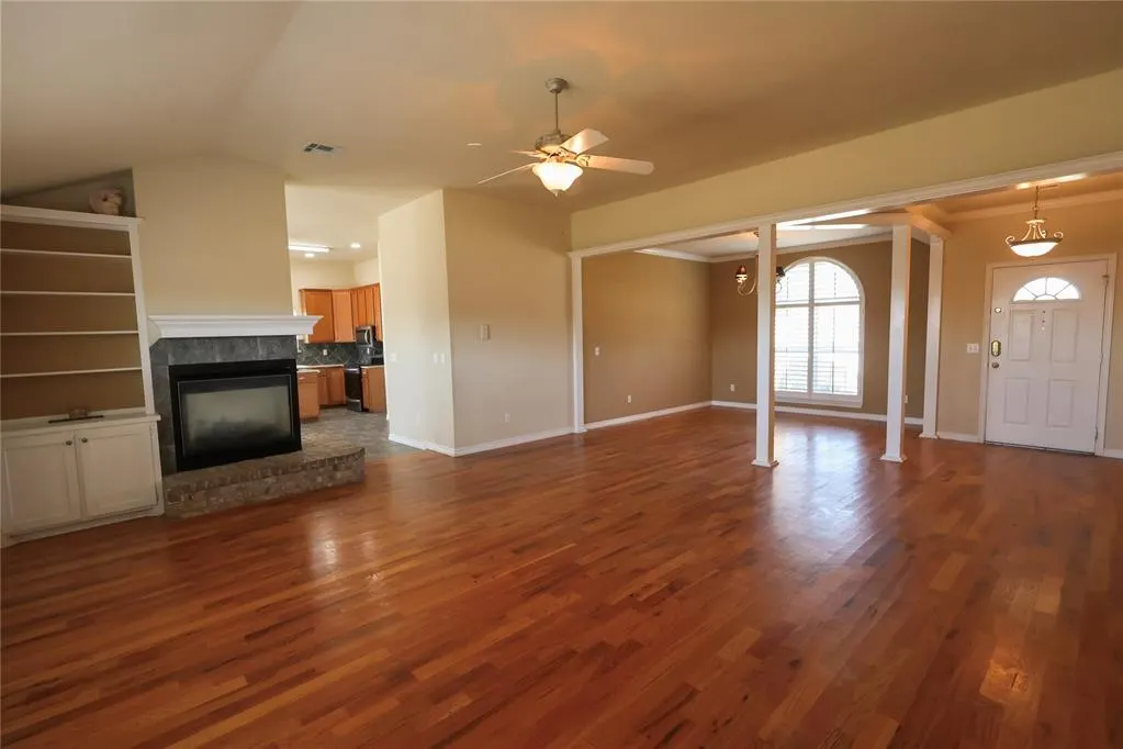 Photo 10 — 1300 Camelot Court, Shawnee, OK 74804