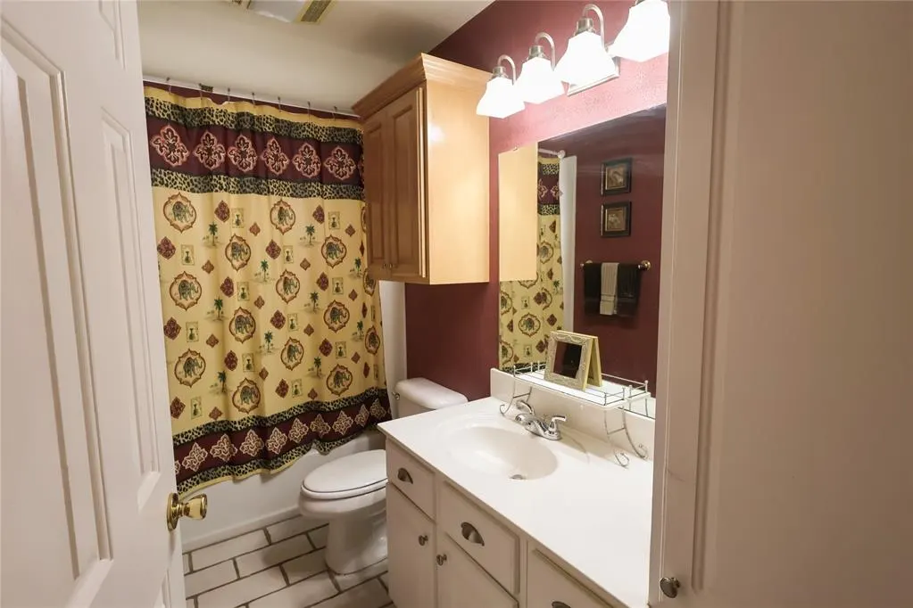 Photo 26 — 1300 Camelot Court, Shawnee, OK 74804