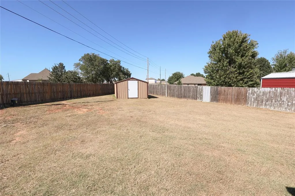 Photo 29 — 1300 Camelot Court, Shawnee, OK 74804