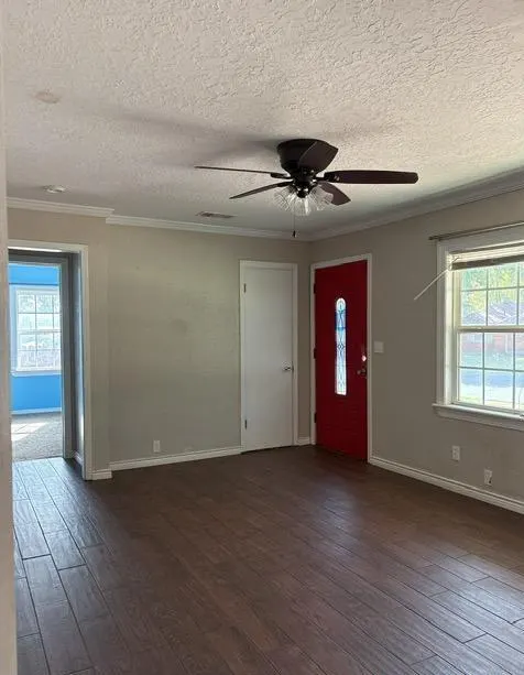 Photo 7 — 1105 Nowahy Avenue, Clinton, OK 73601