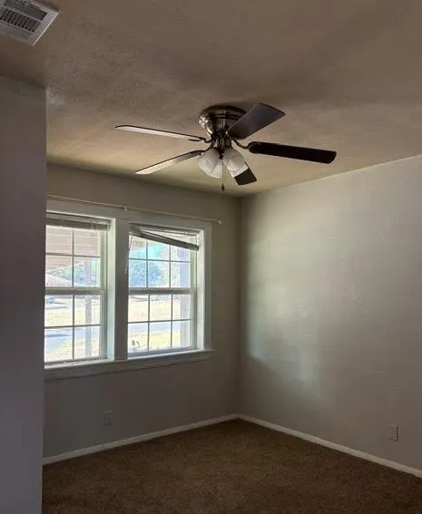 Photo 10 — 1105 Nowahy Avenue, Clinton, OK 73601