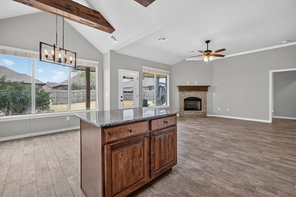 Photo 9 — 20550 Pioneer Drive, Harrah, OK 73045