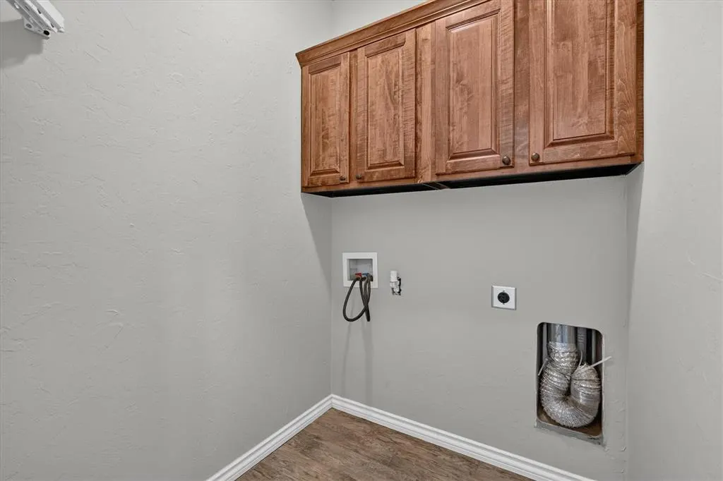 Photo 21 — 20550 Pioneer Drive, Harrah, OK 73045