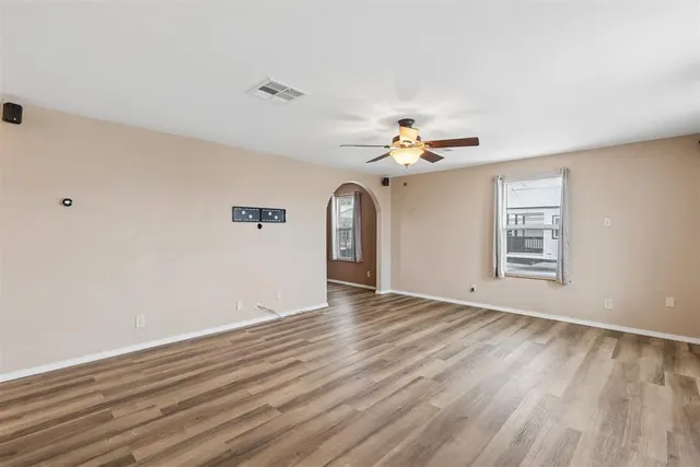 Photo 2 — 230 SE 60th Street, Oklahoma City, OK 73149