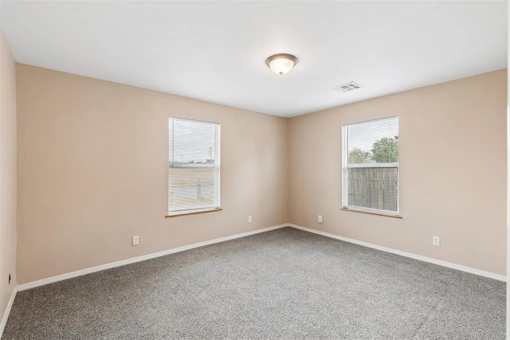 Photo 12 — 230 SE 60th Street, Oklahoma City, OK 73149