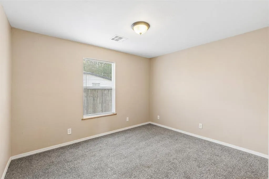 Photo 15 — 230 SE 60th Street, Oklahoma City, OK 73149