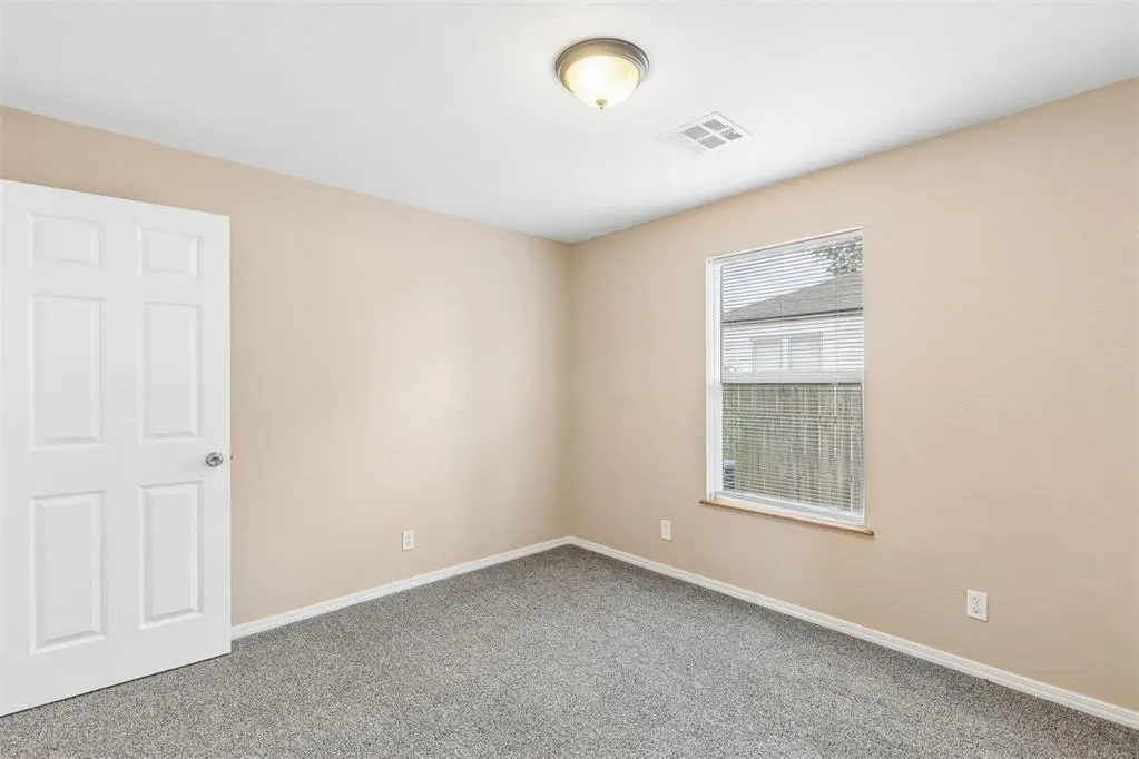Photo 17 — 230 SE 60th Street, Oklahoma City, OK 73149