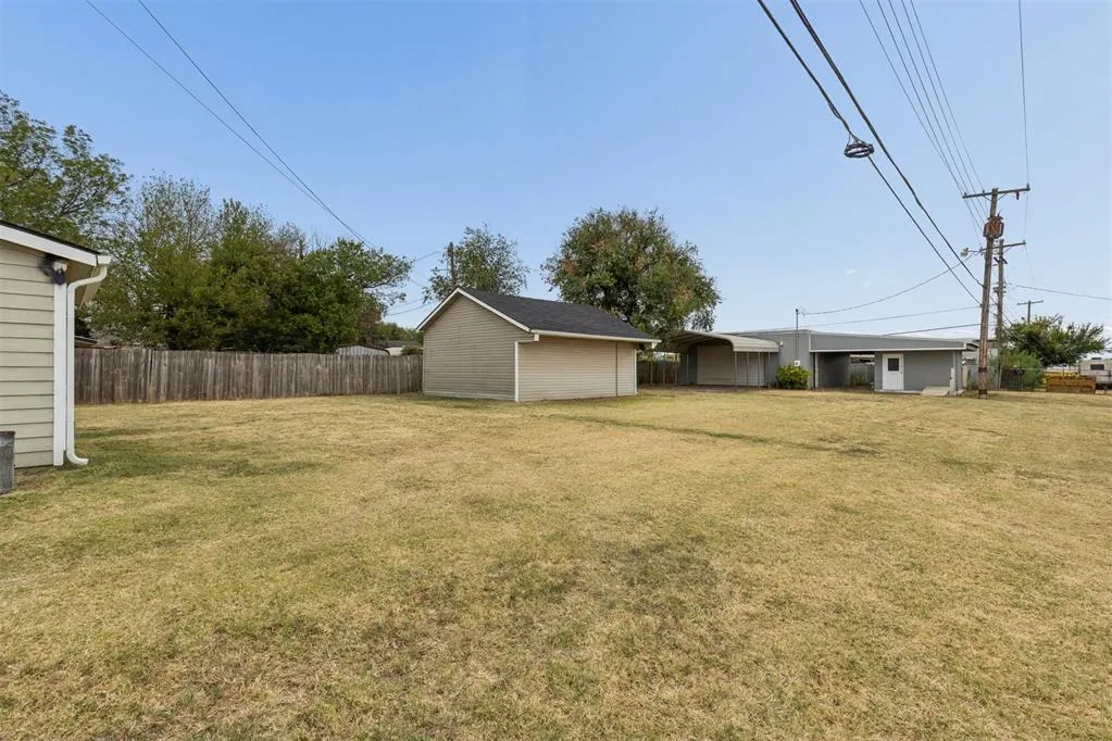 Photo 21 — 230 SE 60th Street, Oklahoma City, OK 73149