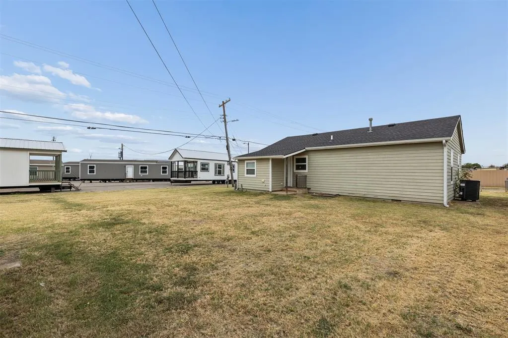 Photo 26 — 230 SE 60th Street, Oklahoma City, OK 73149