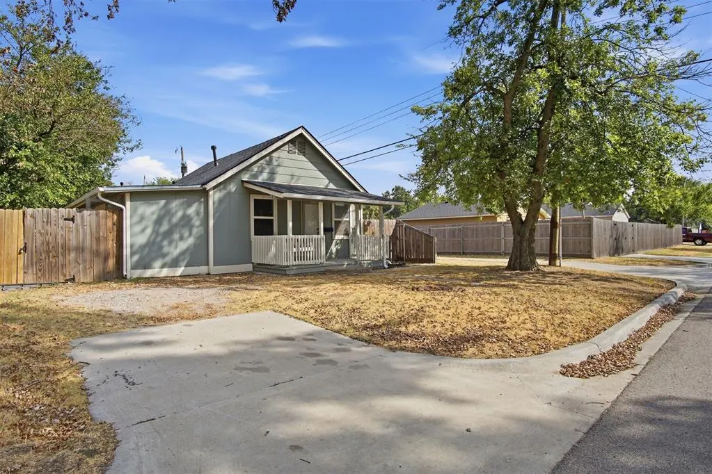 Photo 36 — 527 N Lahoma Avenue, Norman, OK 73069
