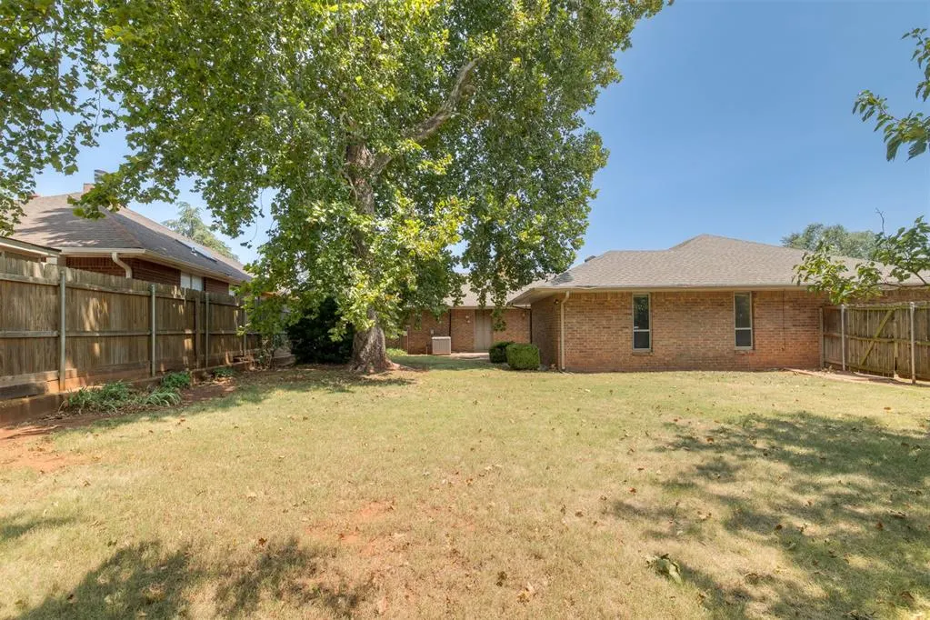 Photo 46 — 2615 NW 115th Place, Oklahoma City, OK 73120