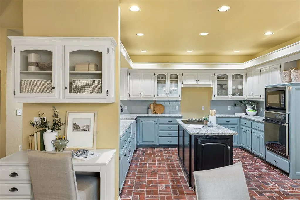 Photo 8 — 6108 Plum Thicket Road, Oklahoma City, OK 73162