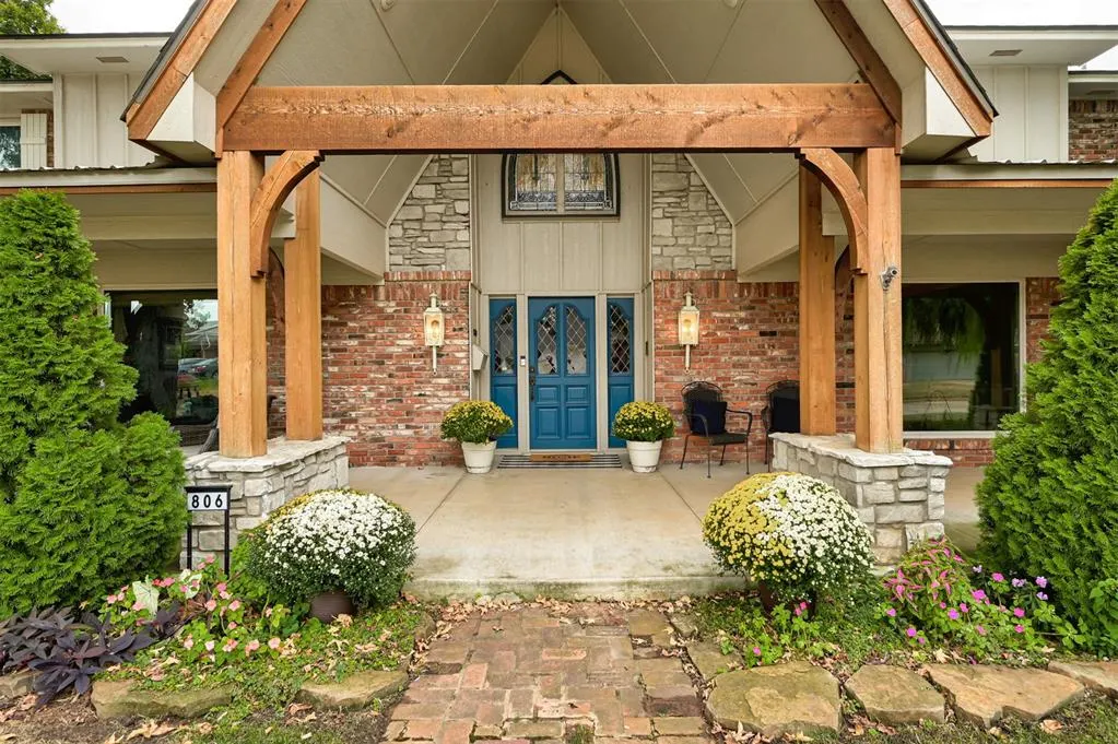 Photo 4 — 806 Glenmanor Drive, Midwest City, OK 73110