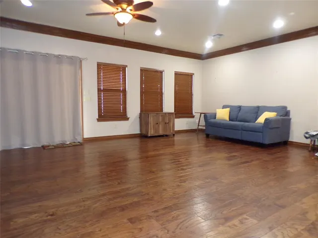 Photo 7 — 133 W 6th Street, Hydro, OK 73048