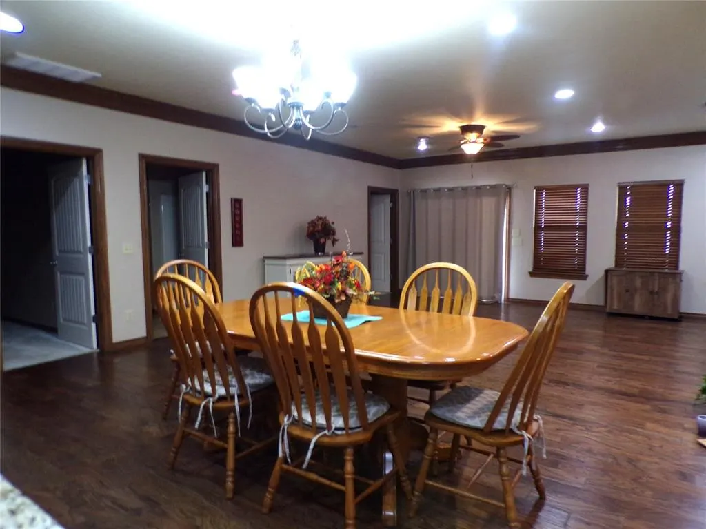 Photo 9 — 133 W 6th Street, Hydro, OK 73048