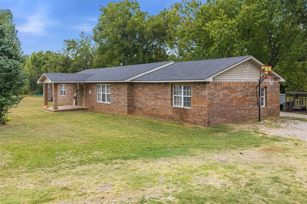 Photo 31 — 802 S Clayton Avenue, Wynnewood, OK 73098