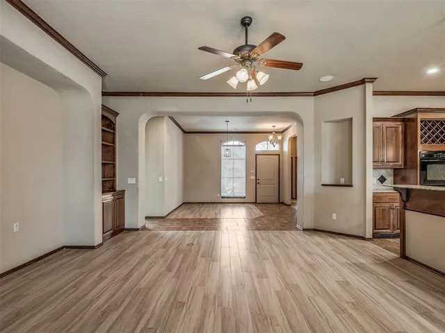 Photo 4 — 2704 SW 96th Circle, Oklahoma City, OK 73159