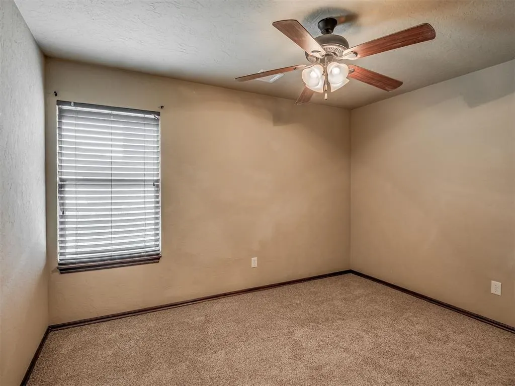 Photo 41 — 2704 SW 96th Circle, Oklahoma City, OK 73159