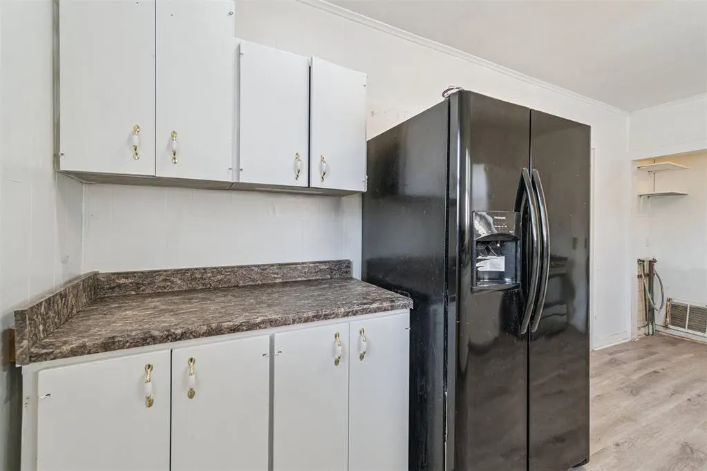 Photo 11 — 319 S Oklahoma Avenue, Shawnee, OK 74801