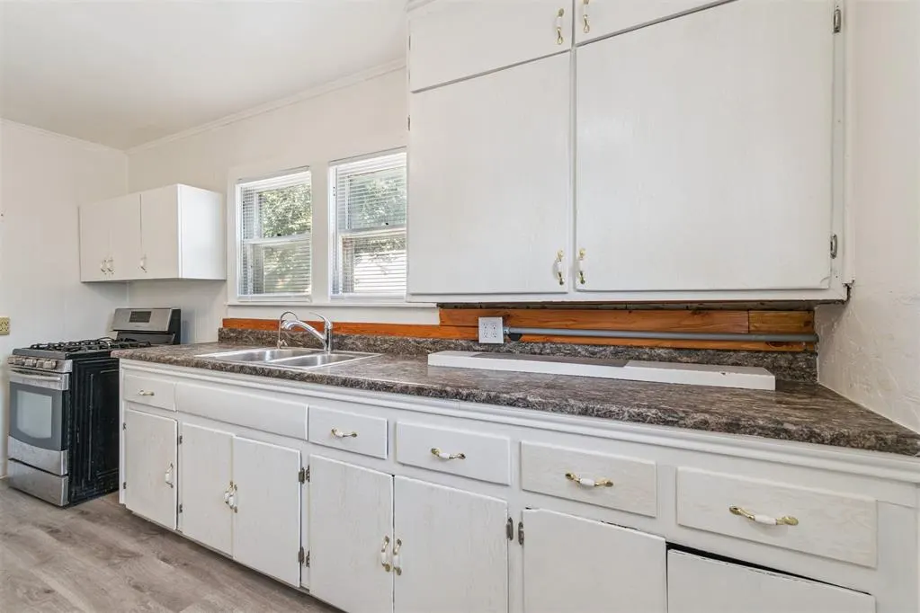 Photo 12 — 319 S Oklahoma Avenue, Shawnee, OK 74801
