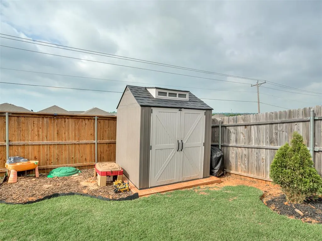 Photo 38 — 9328 SW 44th Terrace, Oklahoma City, OK 73179