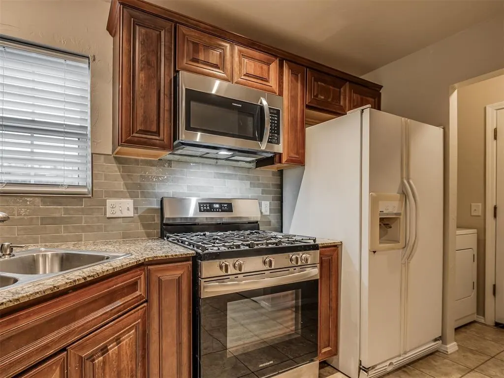 Photo 18 — 16 Pentree Drive, Oklahoma City, OK 73149