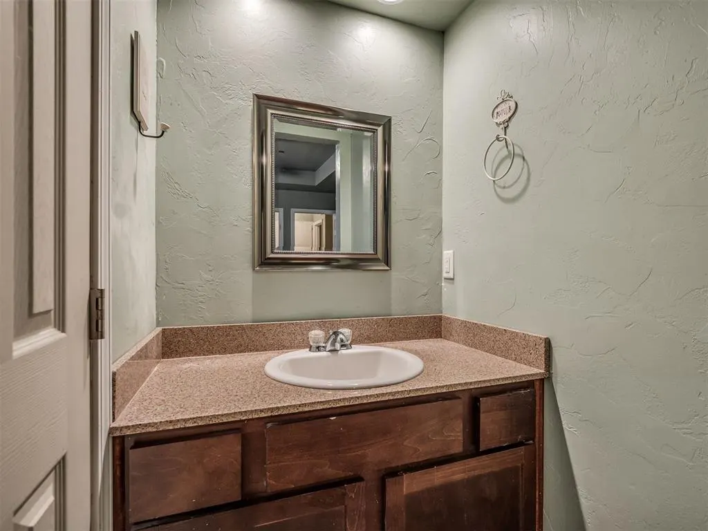 Photo 29 — 16 Pentree Drive, Oklahoma City, OK 73149