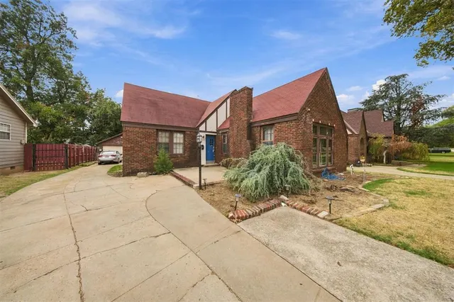 Photo 2 — 2626 NW 13th Street, Oklahoma City, OK 73107