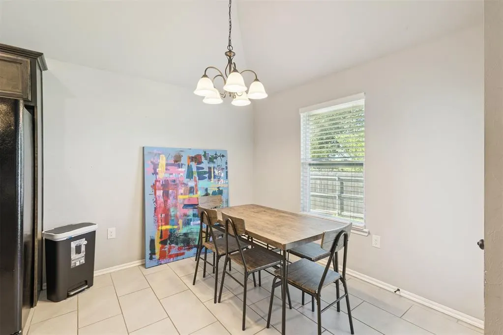 Photo 8 — 11401 SW 8th Circle, Yukon, OK 73099