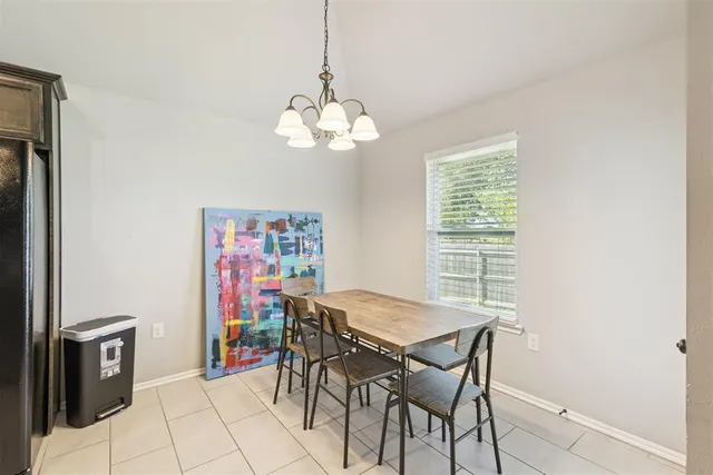 Photo 8 — 11401 SW 8th Circle, Yukon, OK 73099
